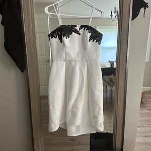 Womens / girls white strapless